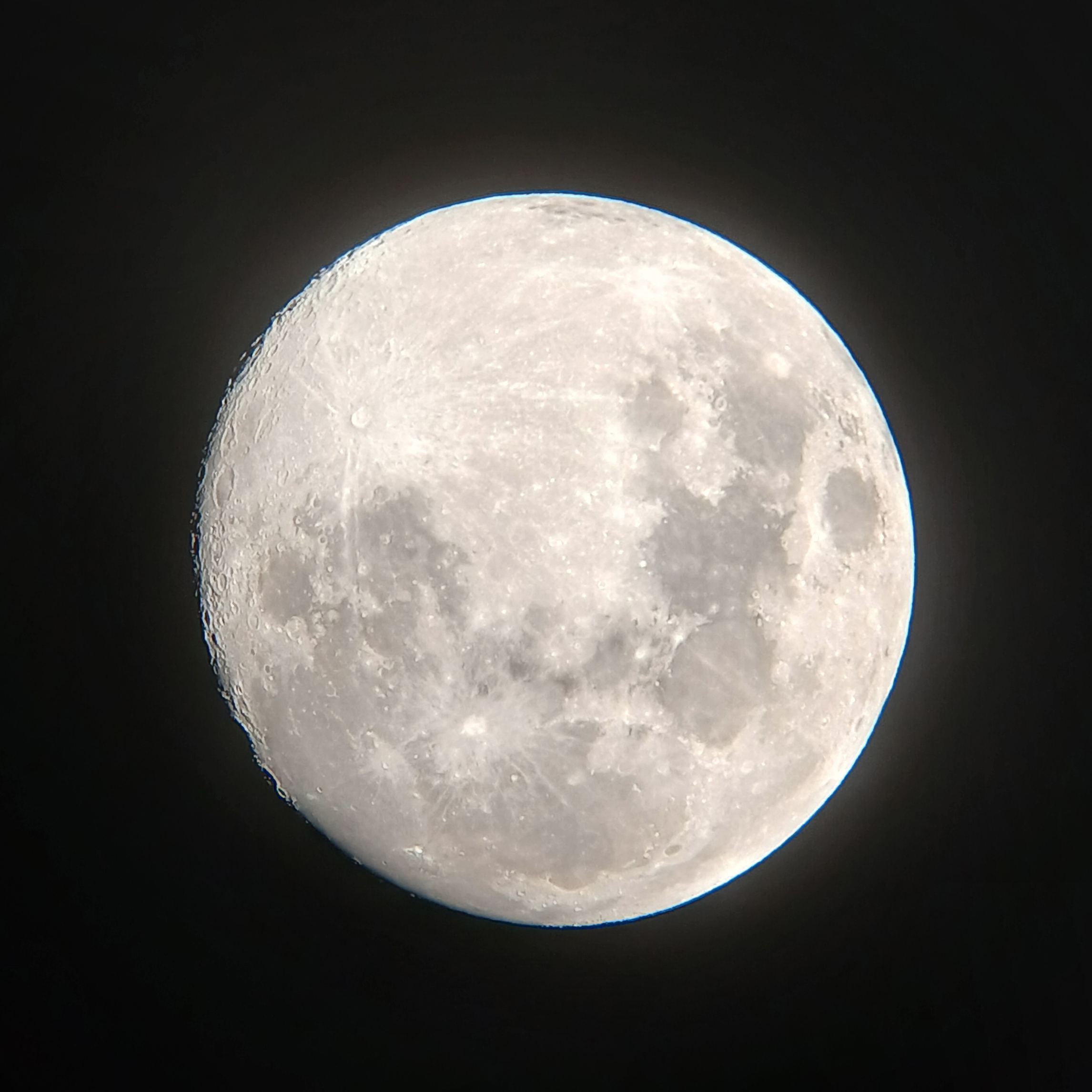 밤하늘의 달 - 워드프레스 호스팅