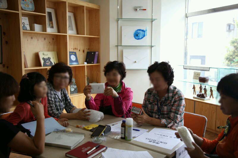 사물의 기억을 인터뷰하다, 전시 <예술옷 프로젝트>